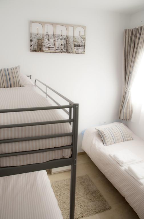 Sunnylivings Hotel Sevilla Buitenkant foto