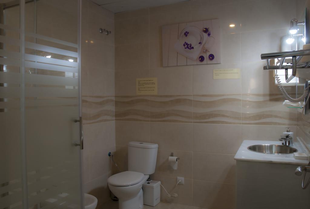 Sunnylivings Hotel Sevilla Buitenkant foto