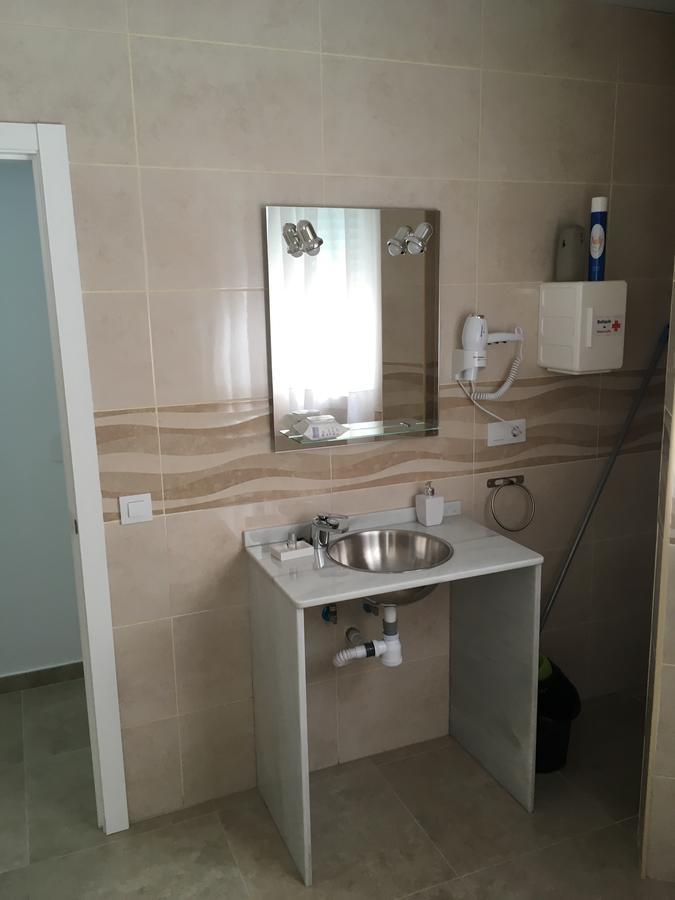 Sunnylivings Hotel Sevilla Buitenkant foto