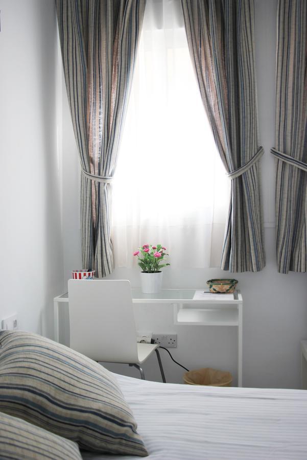 Sunnylivings Hotel Sevilla Buitenkant foto